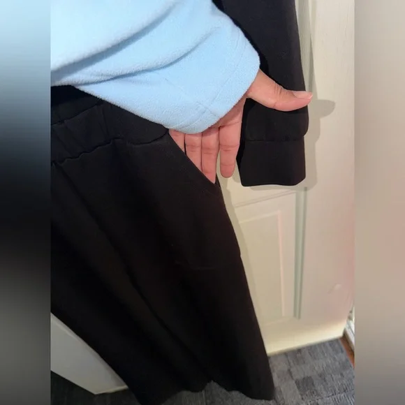 CHICME Size M – Black Open-Back Jumpsuit Women’s, Soft Stretch Minimalist Style - Picture 7 of 16